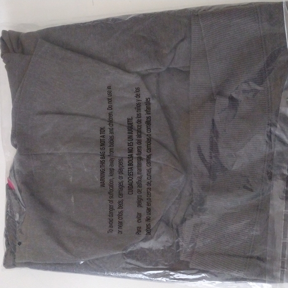 Justice Graphic Hoodie Glitter Branded Fleece. M(10) - Picture 7 of 15